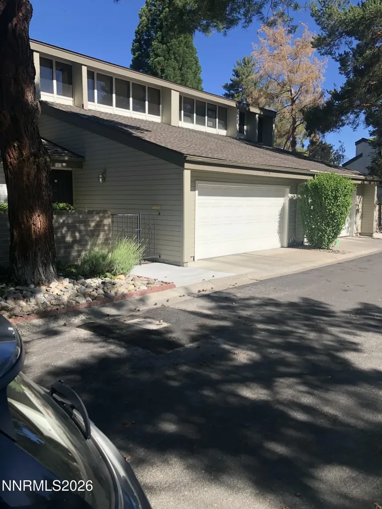 3930 Greenbriar Reno NV 89509
