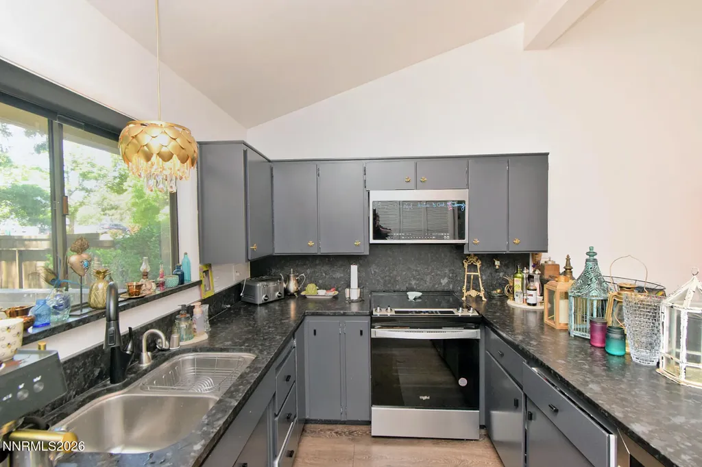 3930 Greenbriar Reno NV 89509