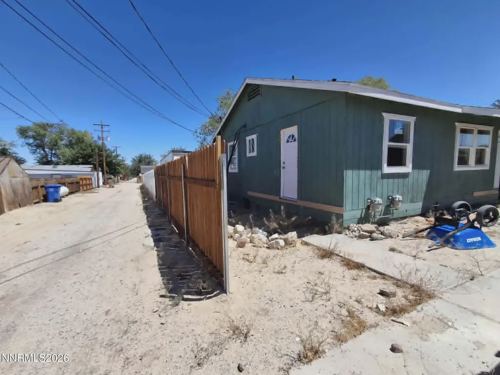 747 D Hawthorne NV 89415