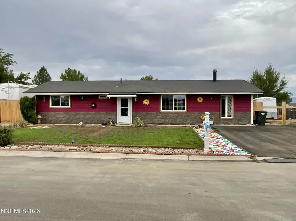 1285 Franklin Gardnerville NV 89460
