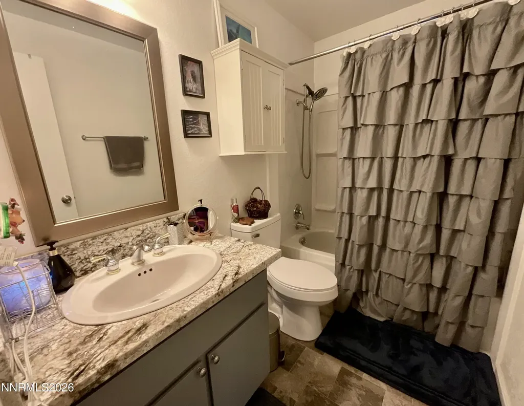 1285 Franklin Gardnerville NV 89460
