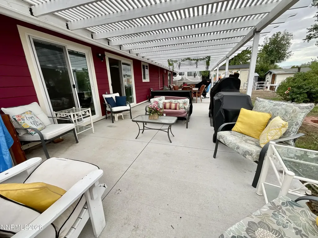 1285 Franklin Gardnerville NV 89460