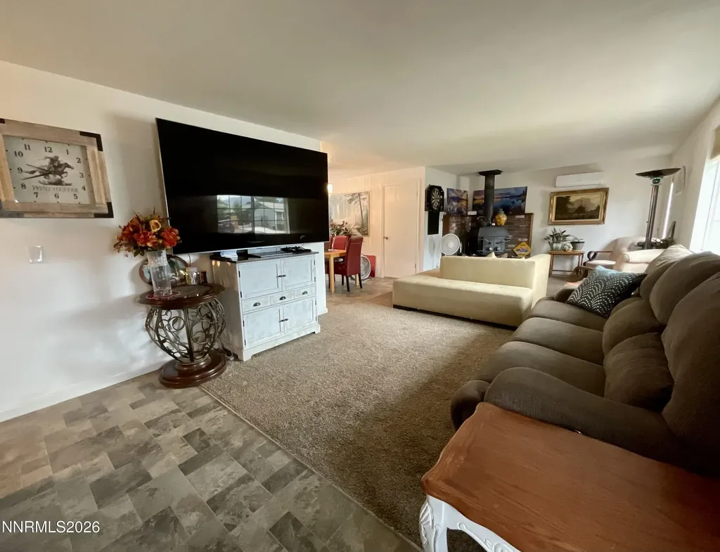 1285 Franklin Gardnerville NV 89460