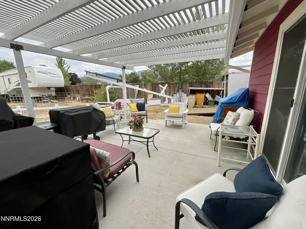 1285 Franklin Gardnerville NV 89460