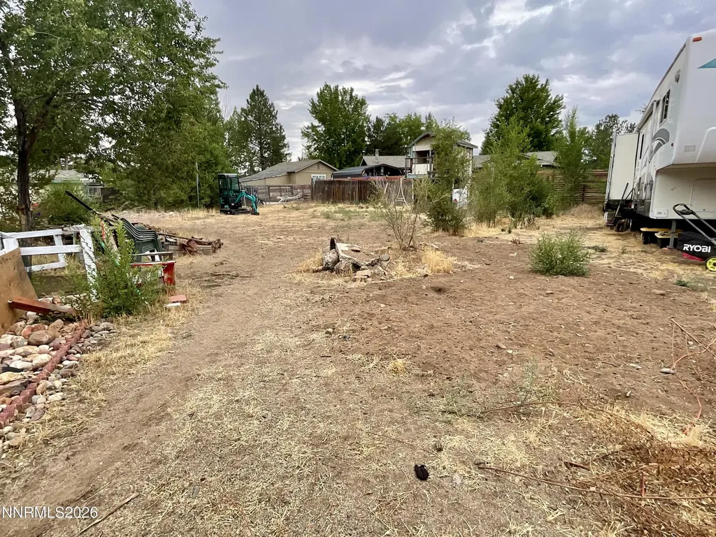 1285 Franklin Gardnerville NV 89460