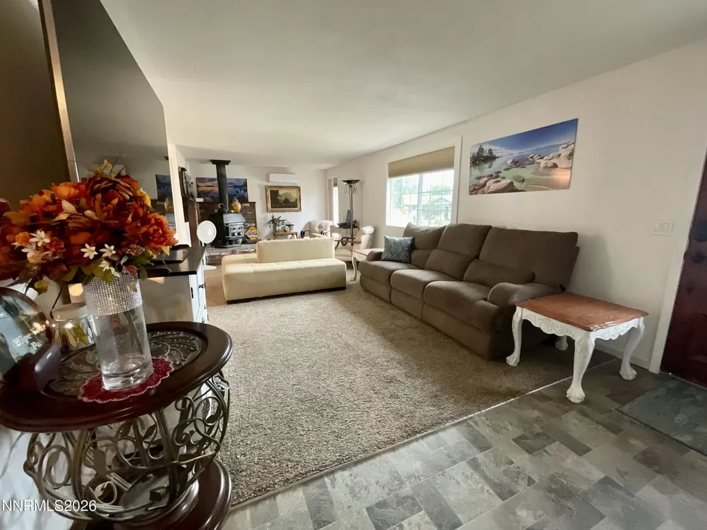 1285 Franklin Gardnerville NV 89460