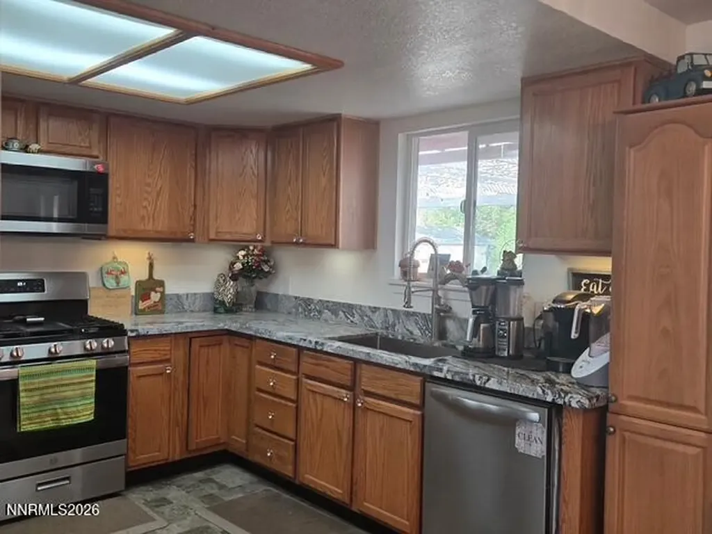 1285 Franklin Gardnerville NV 89460
