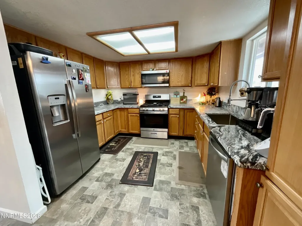 1285 Franklin Gardnerville NV 89460