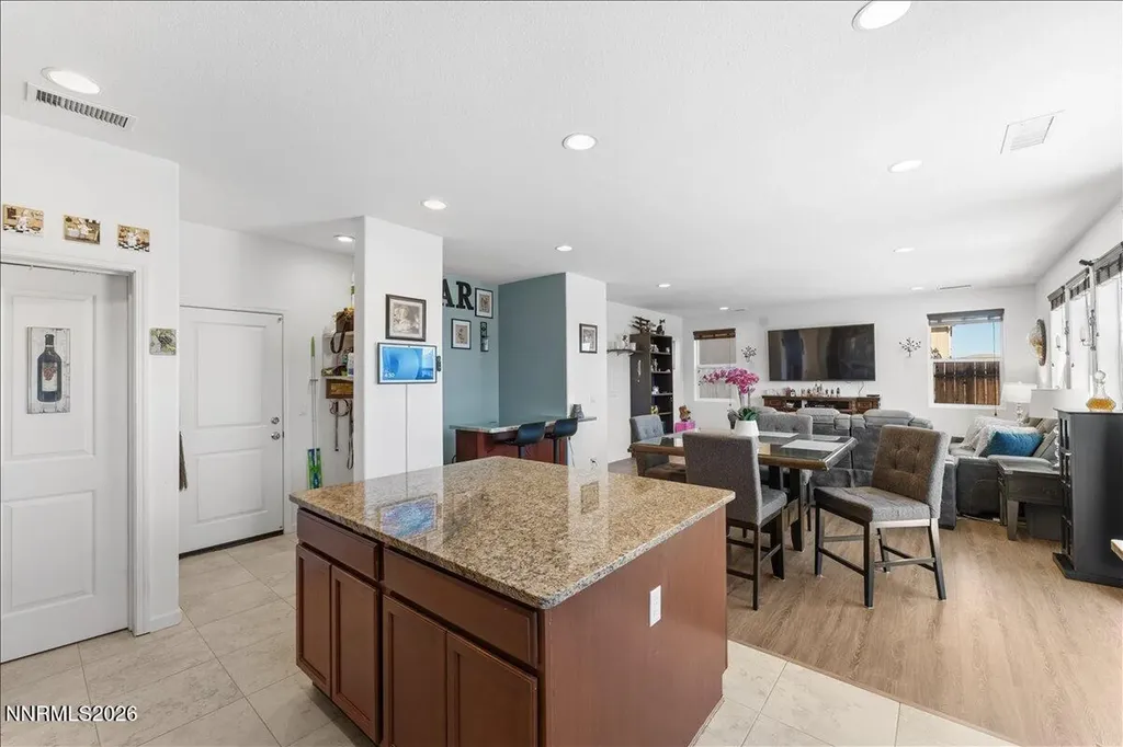 10996 Bloomsburg Reno NV 89506