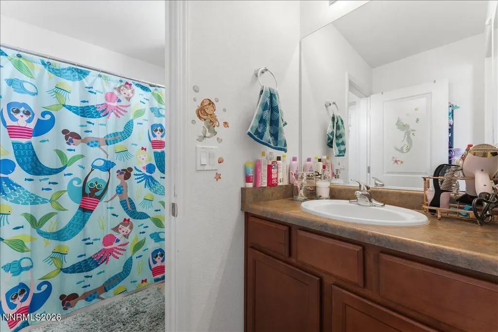 10996 Bloomsburg Reno NV 89506