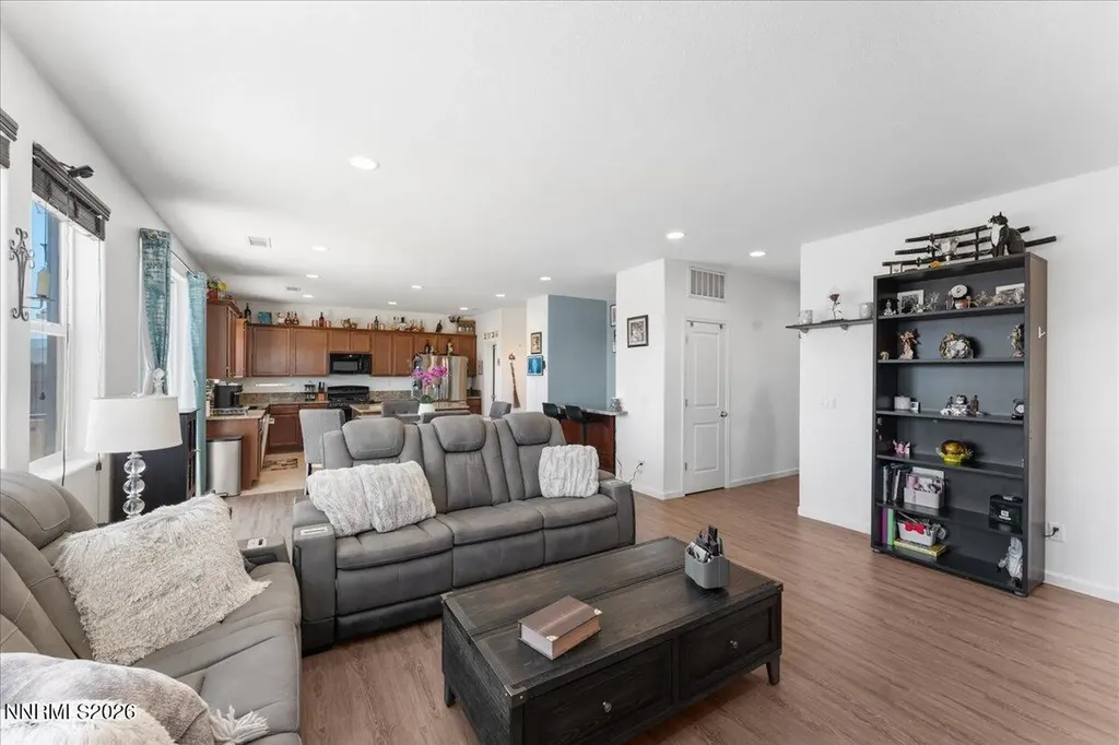10996 Bloomsburg Reno NV 89506