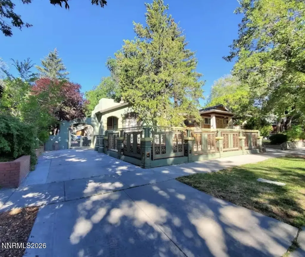611 Nixon Reno NV 89509