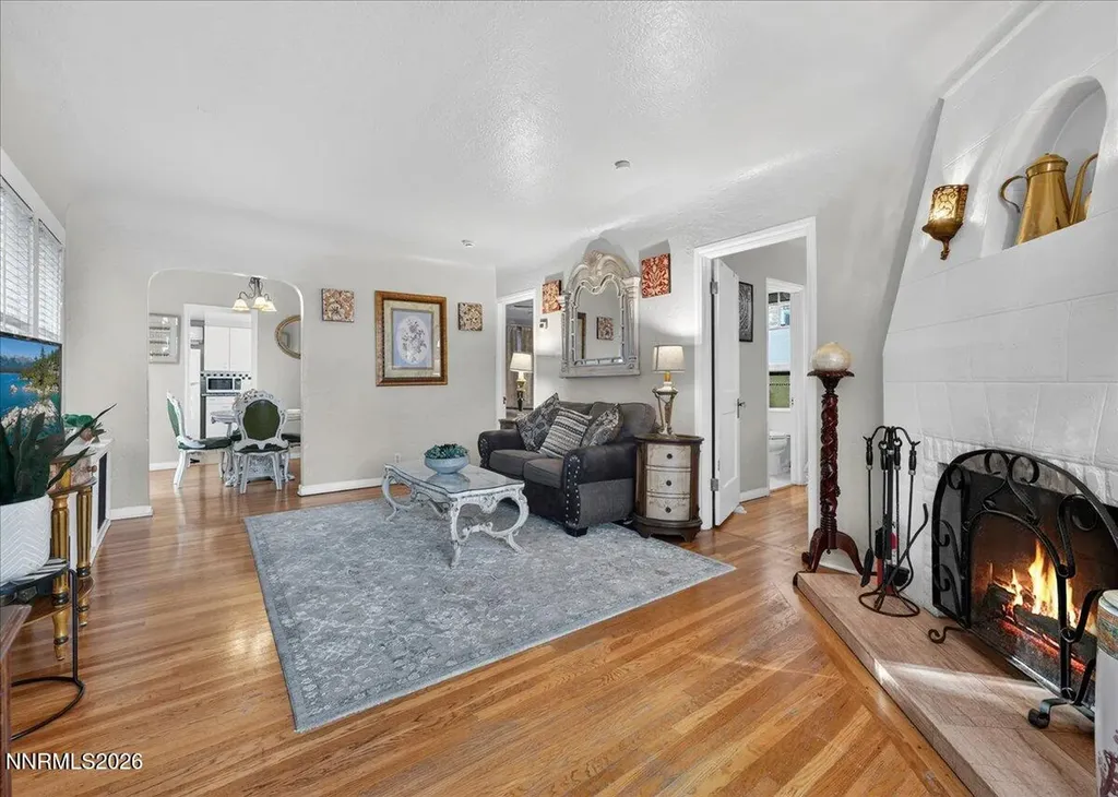 611 Nixon Reno NV 89509