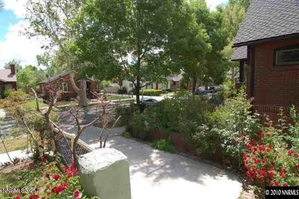 611 Nixon Reno NV 89509