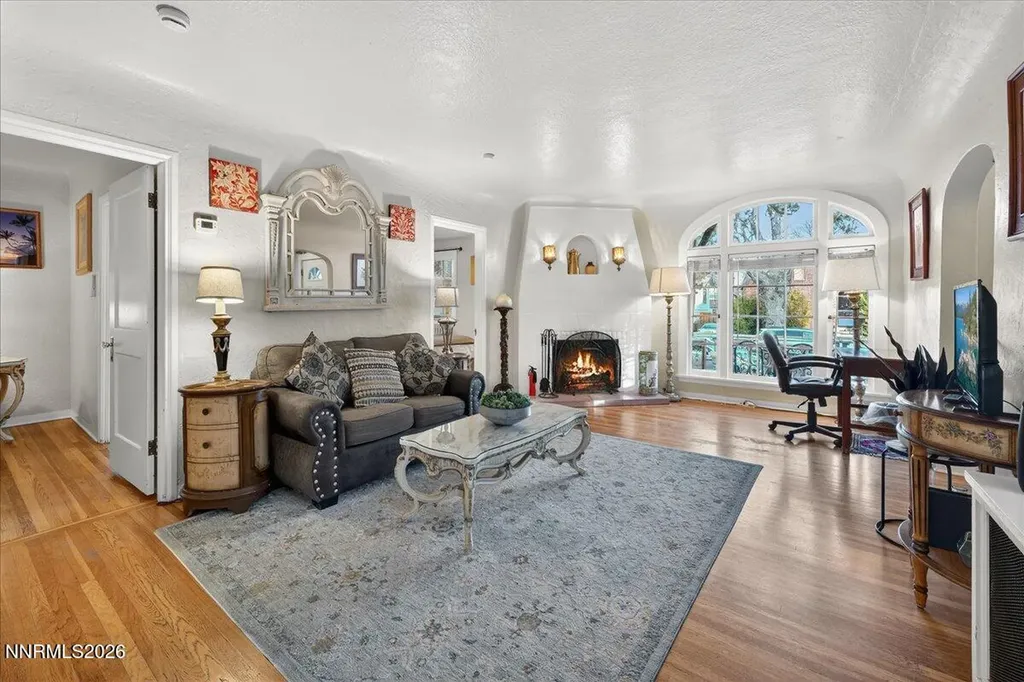 611 Nixon Reno NV 89509