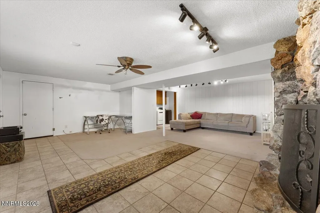 2682 Markridge Reno NV 89509