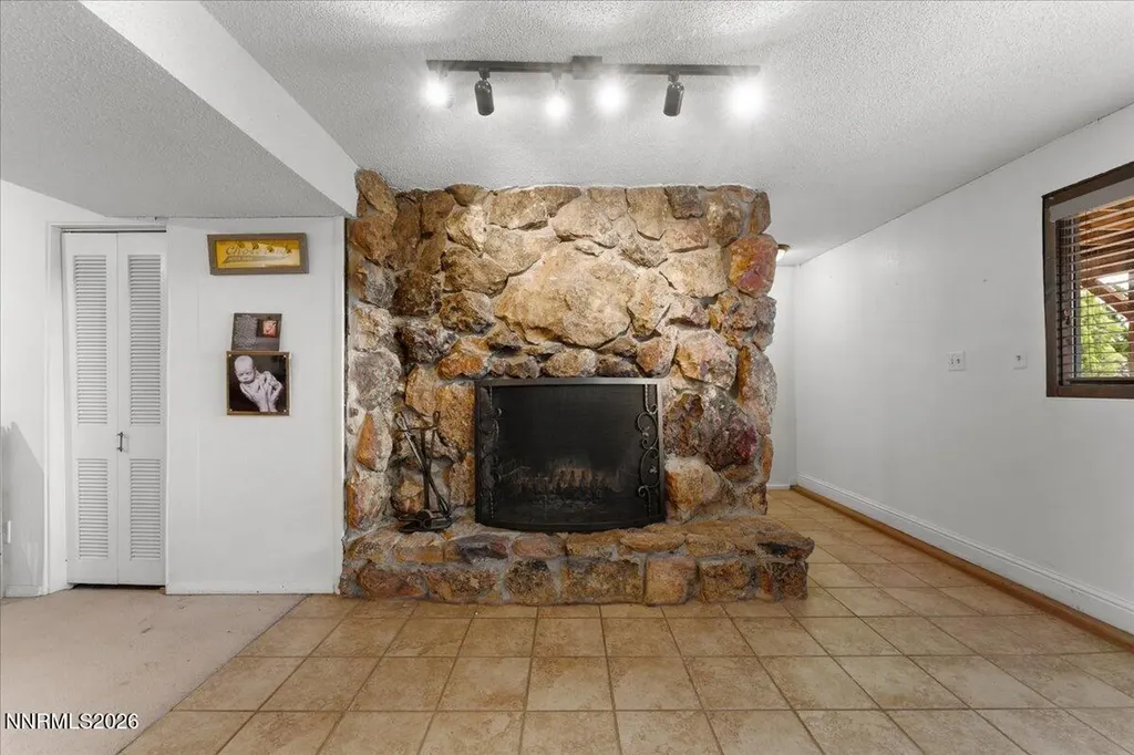 2682 Markridge Reno NV 89509