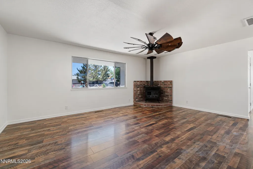 235 Arrow Fernley NV 89408