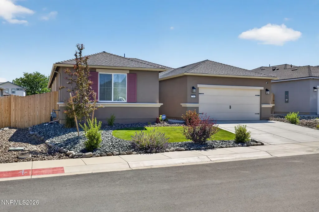 731 Roberts Creek Dayton NV 89403