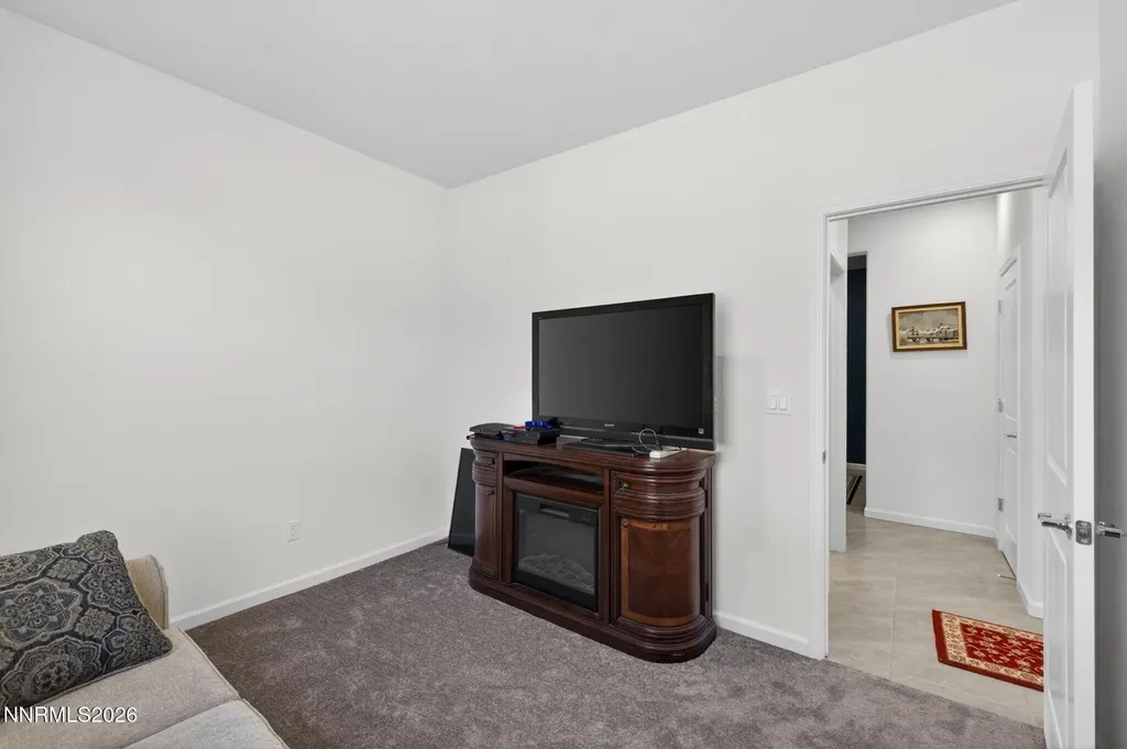 731 Roberts Creek Dayton NV 89403