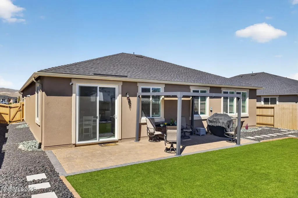 731 Roberts Creek Dayton NV 89403