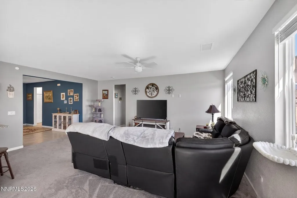 731 Roberts Creek Dayton NV 89403