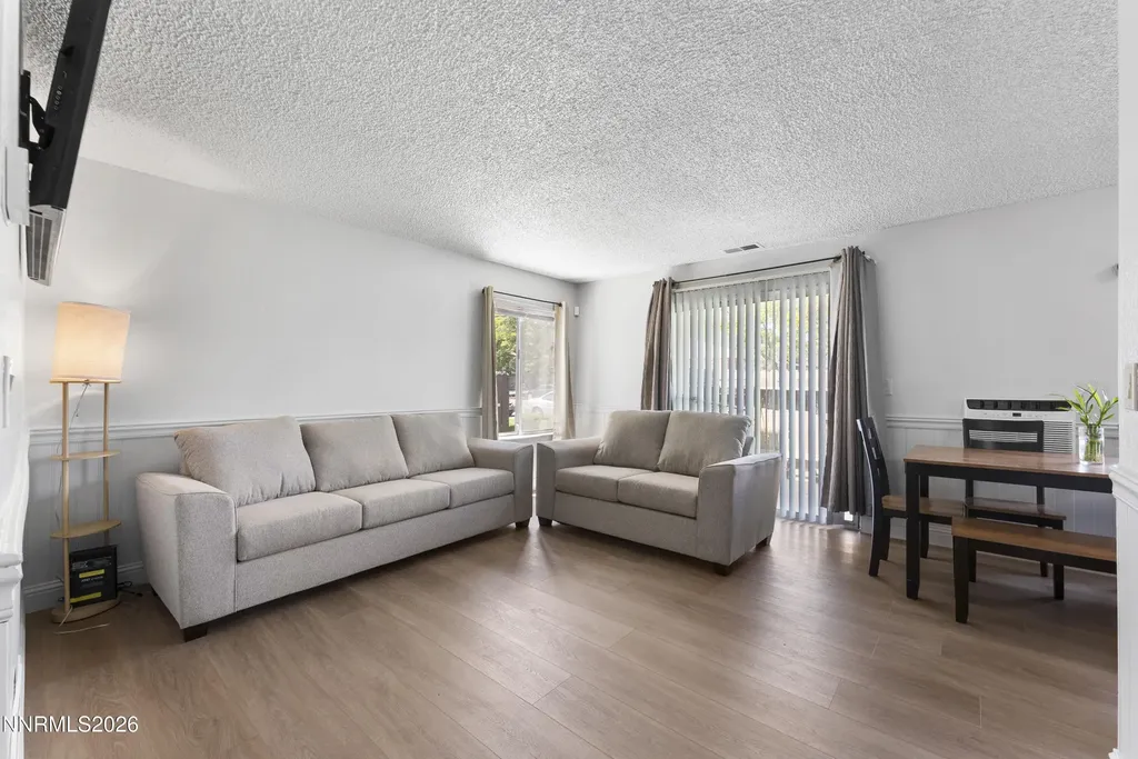 4608 Neil Reno NV 89502