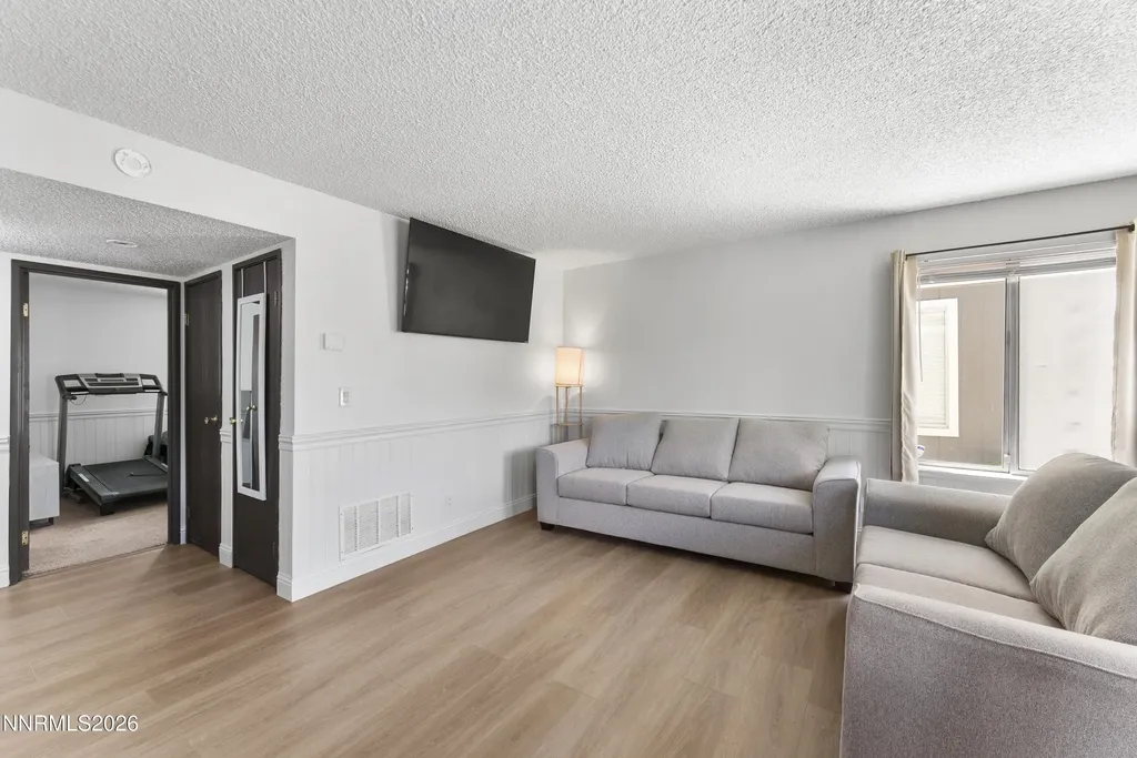 4608 Neil Reno NV 89502