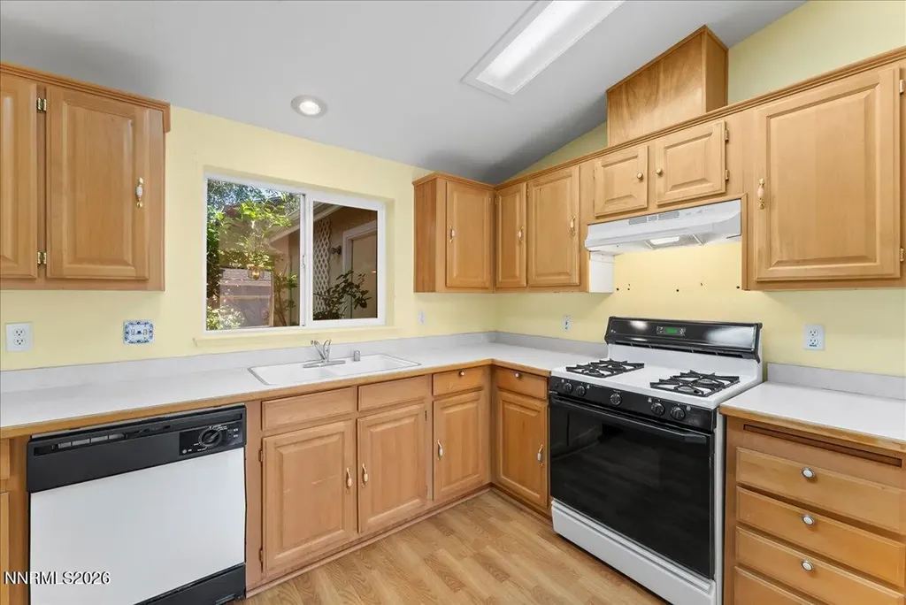 7621 Diamond Pointe Reno NV 89506