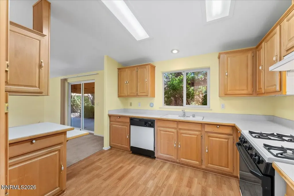7621 Diamond Pointe Reno NV 89506