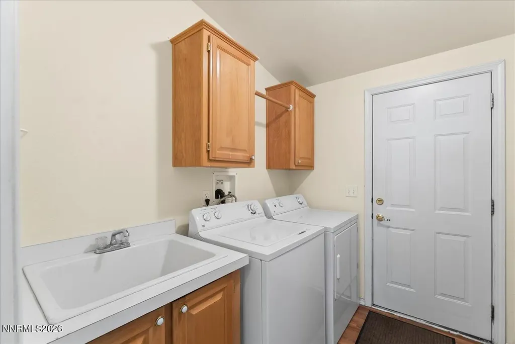 7621 Diamond Pointe Reno NV 89506