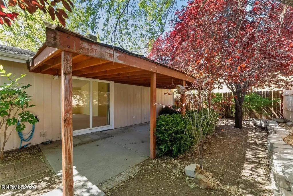 7621 Diamond Pointe Reno NV 89506