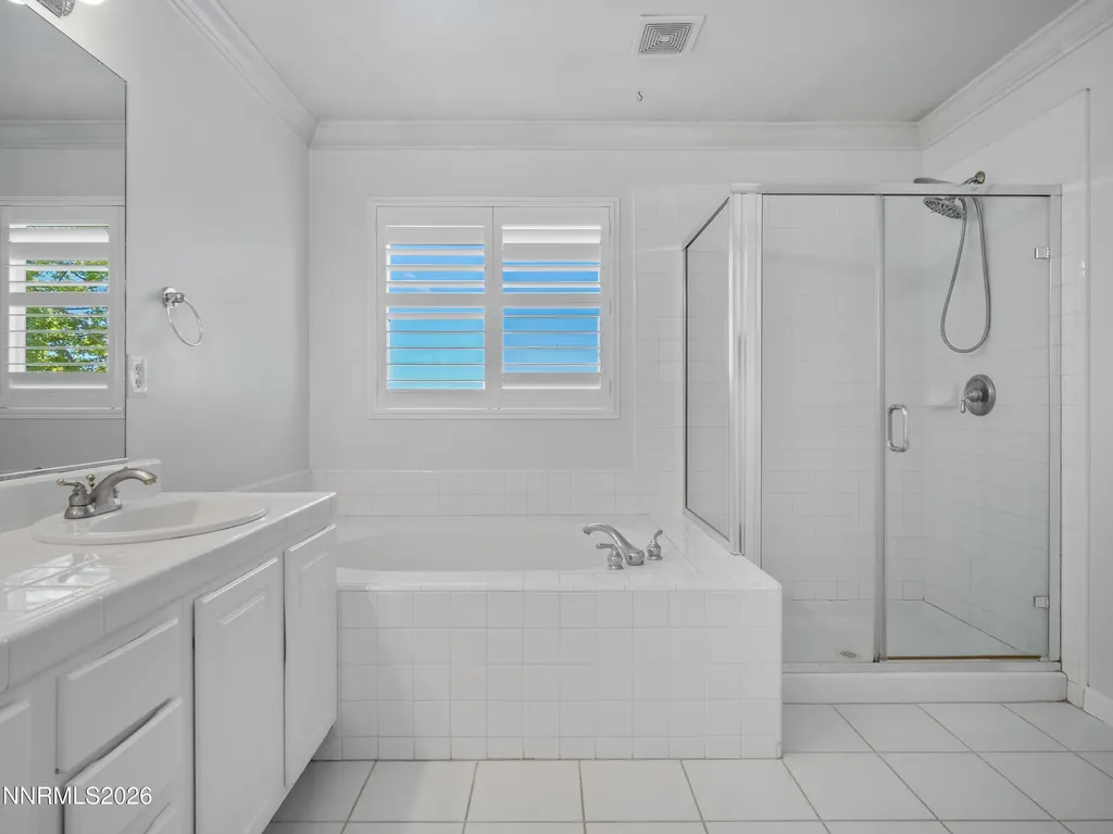 1372 Petar Gardnerville NV 89410