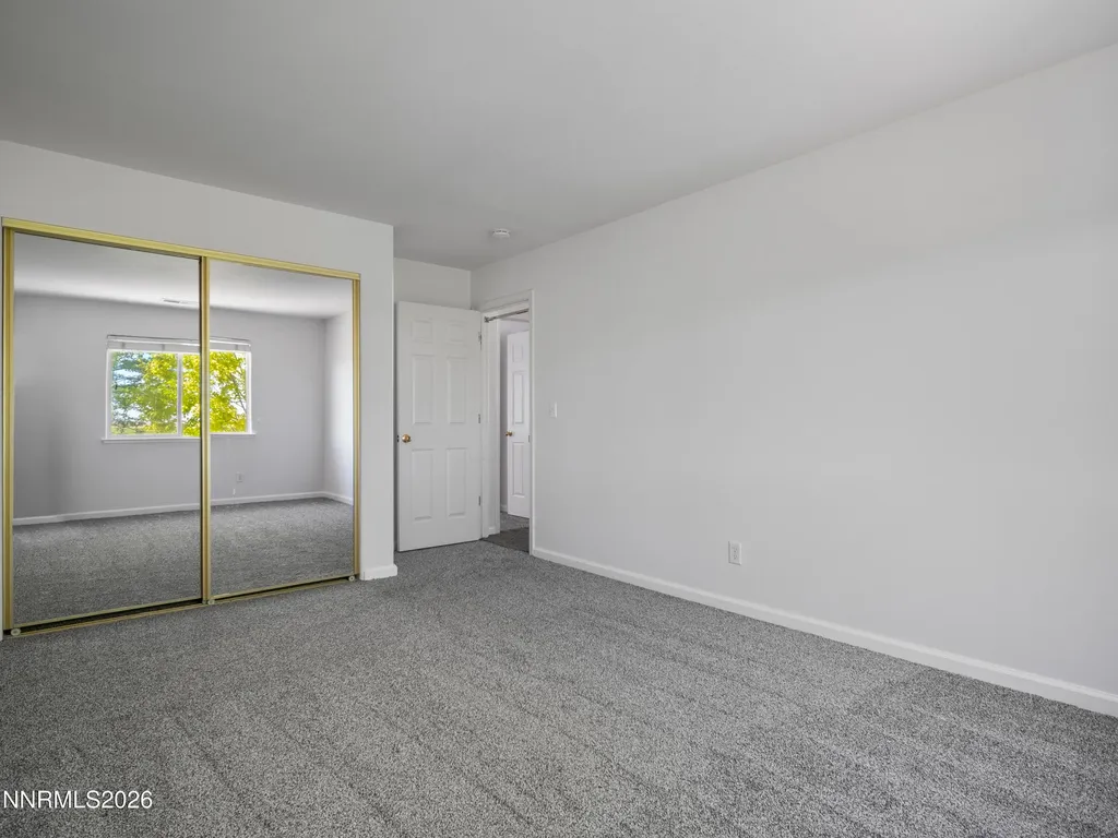 1372 Petar Gardnerville NV 89410