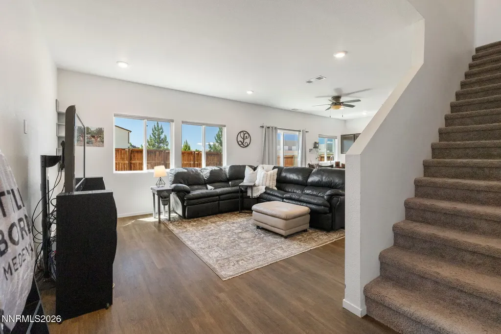 9813 Fishermans Reef Reno NV 89506