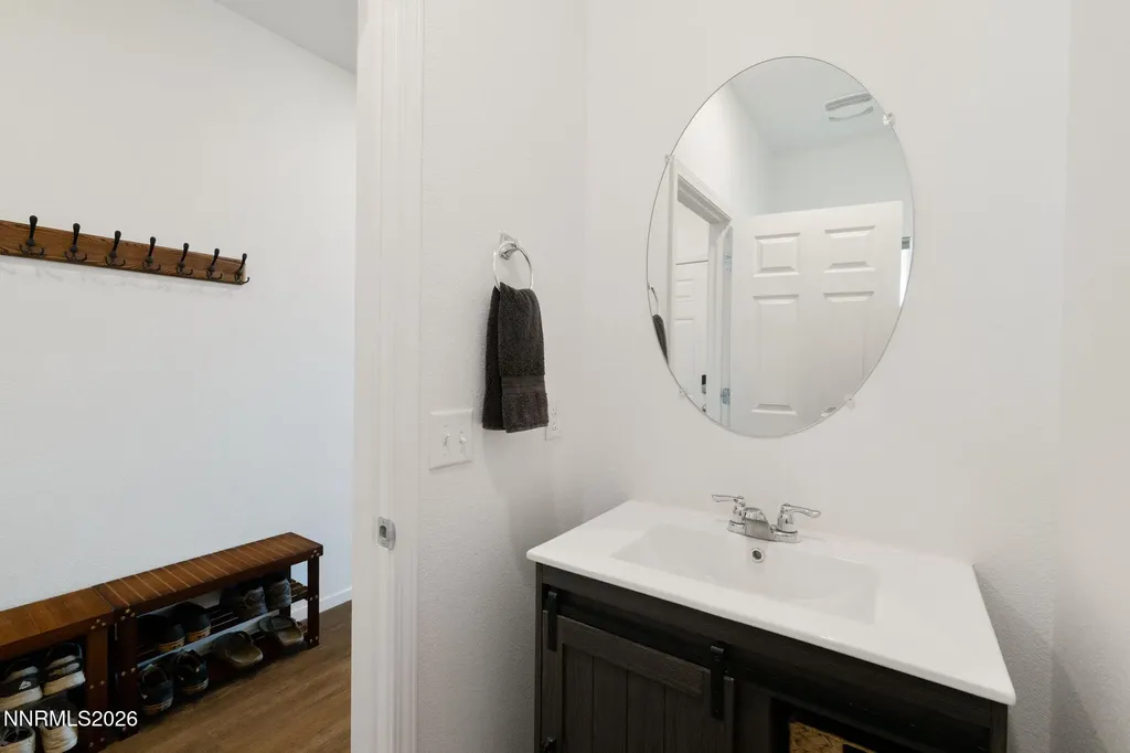 9813 Fishermans Reef Reno NV 89506