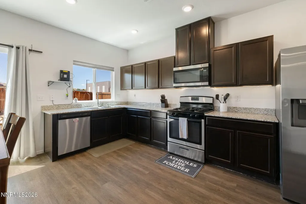9813 Fishermans Reef Reno NV 89506