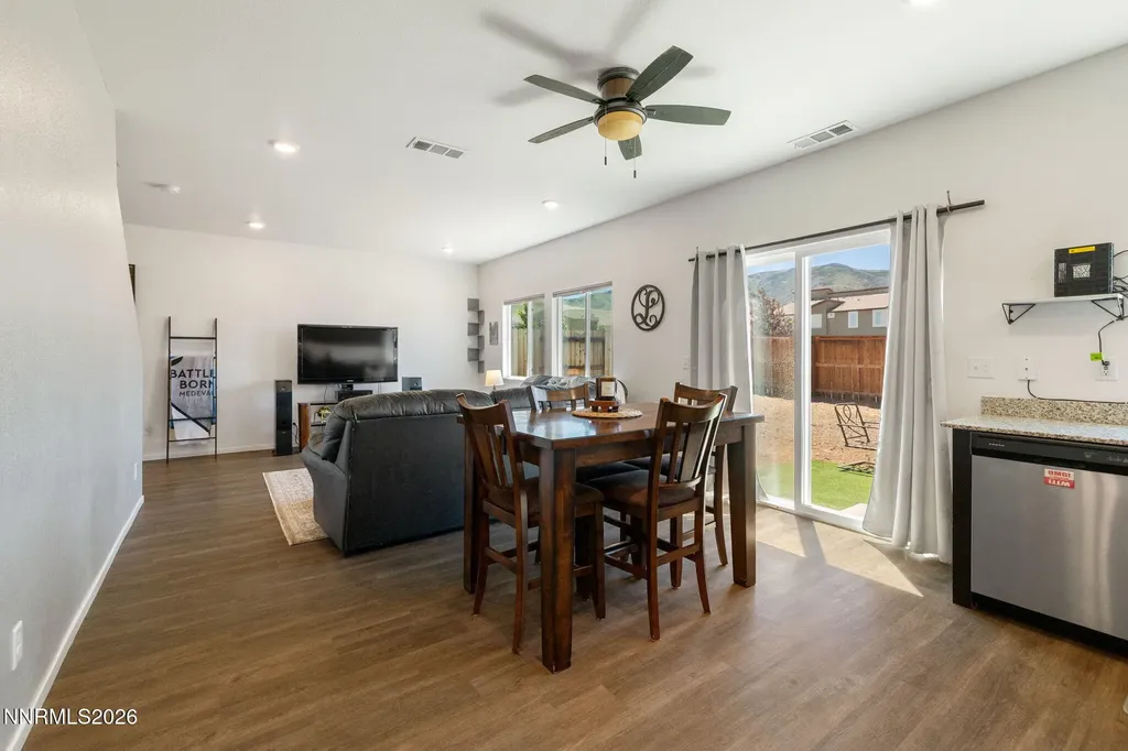 9813 Fishermans Reef Reno NV 89506