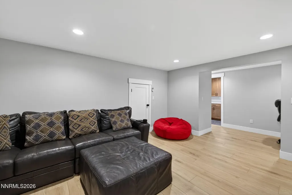 1440 Mark Twain Reno NV 89509