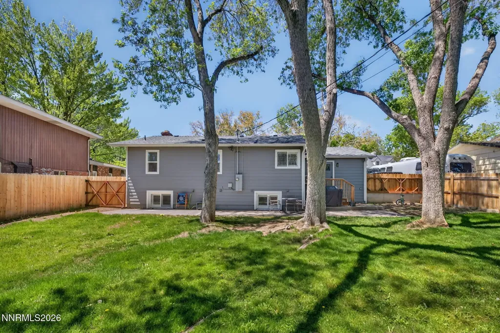1440 Mark Twain Reno NV 89509
