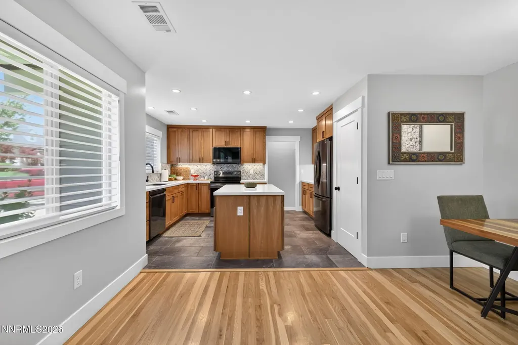 1440 Mark Twain Reno NV 89509