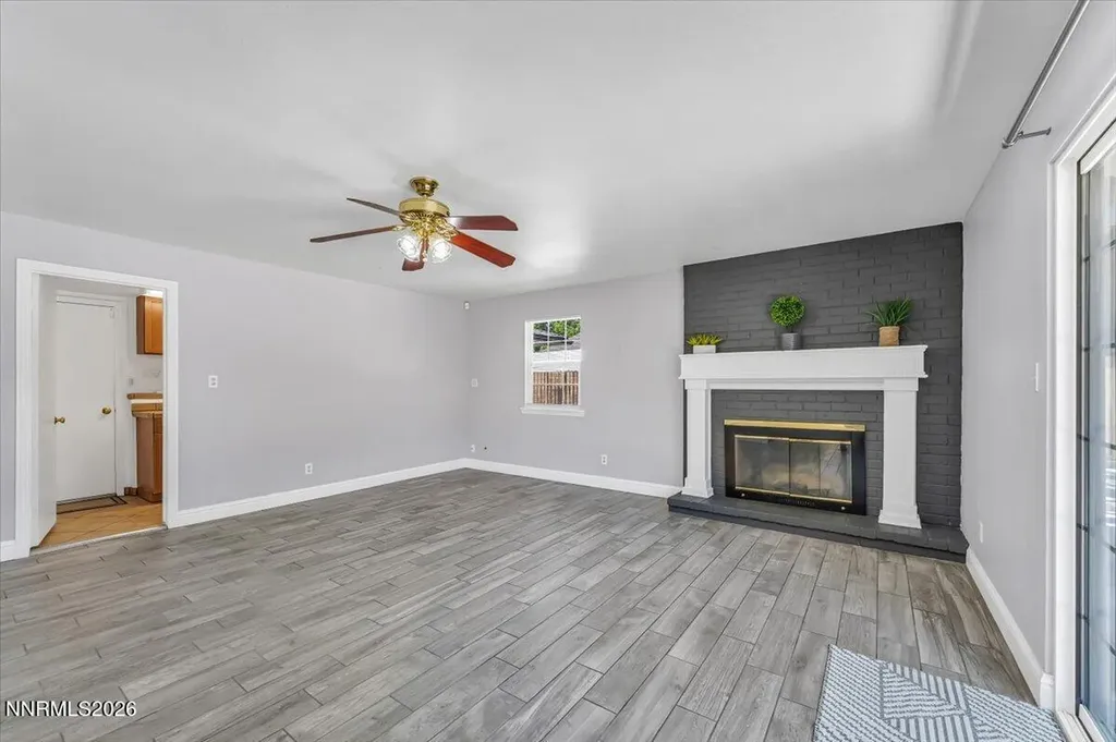 840 Singingwood Reno NV 89509