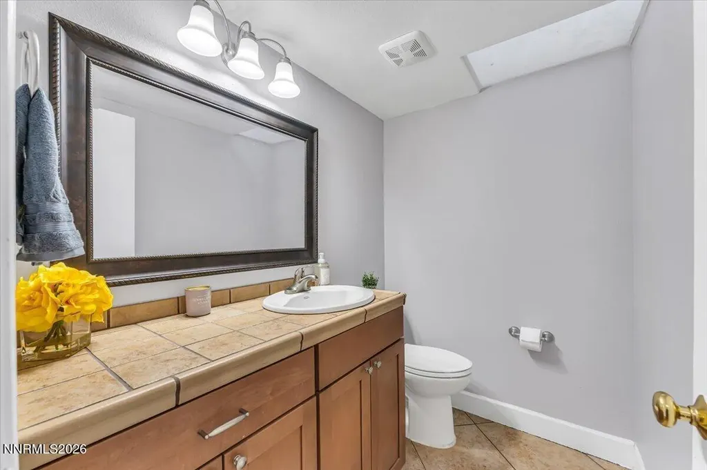 840 Singingwood Reno NV 89509