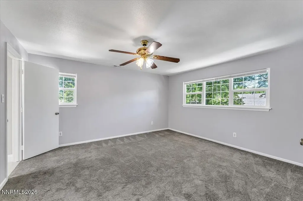840 Singingwood Reno NV 89509