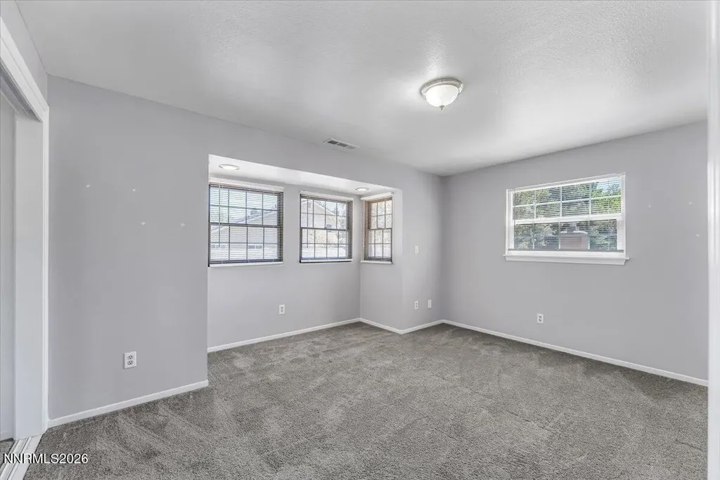 840 Singingwood Reno NV 89509