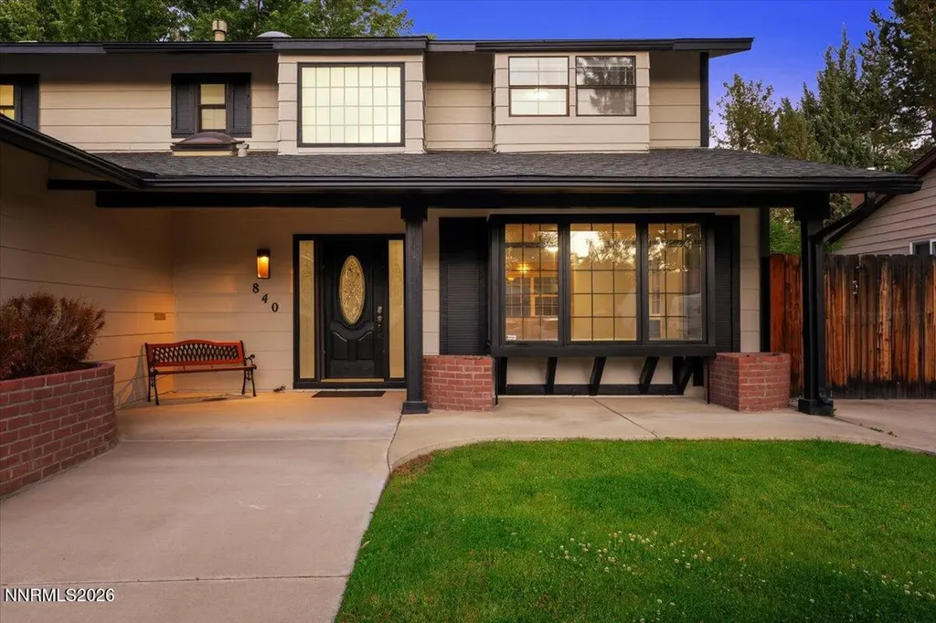 840 Singingwood Reno NV 89509