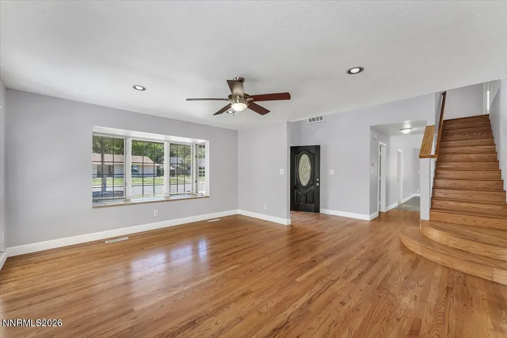 840 Singingwood Reno NV 89509