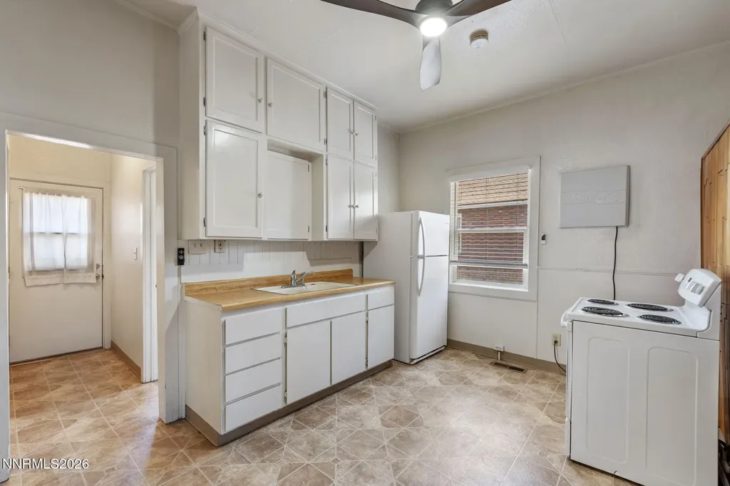 128 Keystone Reno NV 89503
