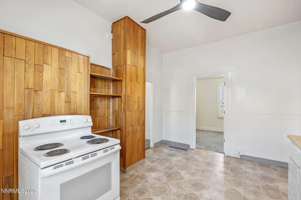 128 Keystone Reno NV 89503