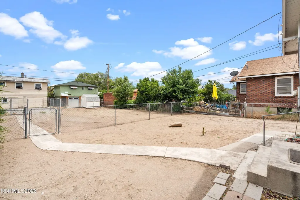 128 Keystone Reno NV 89503